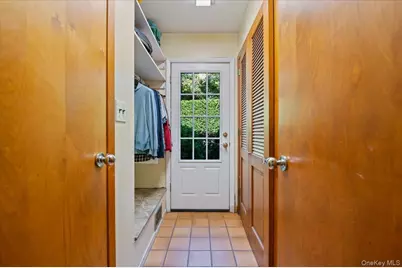 292 Breezyway, Lawrence, NY 11559 - Photo 26