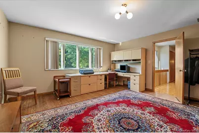 292 Breezyway, Lawrence, NY 11559 - Photo 16