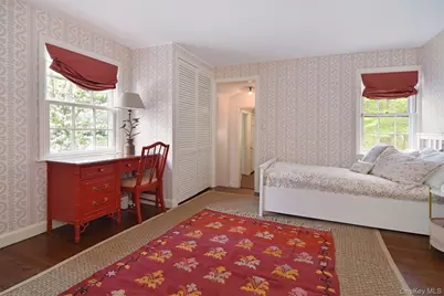 164 Washington Avenue, Dobbs Ferry, NY 10522 - Photo 32