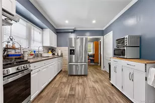 187 S Long Beach Ave, Freeport, NY 11520 - Photo 16