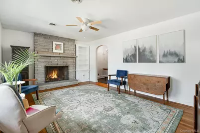 42 Clark Street, Poughkeepsie, NY 12601 - Photo 4