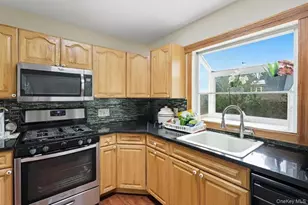 167 Gibson Ave, Brentwood, NY 11717 - Photo 4