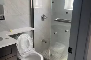 1109 Clarence Ave, Bronx, NY 10465 - Photo 4