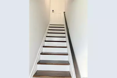 27 Central Avenue, North Babylon, NY 11703 - Photo 30