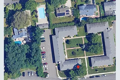 265 Edmunton #I 12, North Babylon, NY 11703 - Photo 14