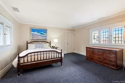 19 Oak Bluff Avenue, Larchmont, NY 10538 - Photo 28