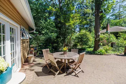 441 New York Avenue, Baldwin, NY 11510 - Photo 6