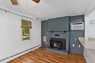 44 S Swezeytown Road, Middle Island, NY 11953 - Photo 6