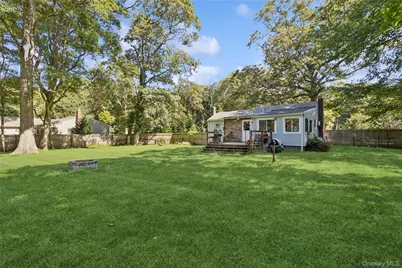 44 S Swezeytown Road, Middle Island, NY 11953 - Photo 24