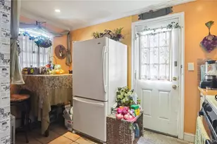 116-18 167th St, Jamaica, NY 11434 - Photo 8