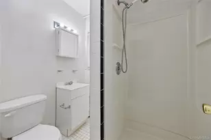 49 N Lorna Ln, Suffern, NY 10901 - Photo 18