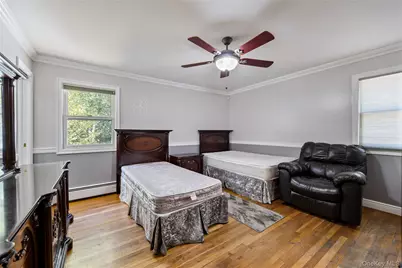 49 N Lorna Lane, Suffern, NY 10901 - Photo 12