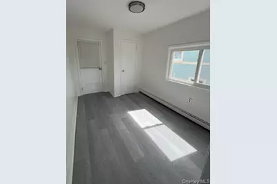 76 Bayview Avenue #D, Northport, NY 11768 - Photo 14