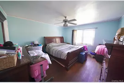 2929 Fenton Ave Avenue, Bronx, NY 10469 - Photo 16