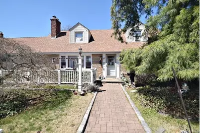 2900 Stevens Street, Oceanside, NY 11572 - Photo 1
