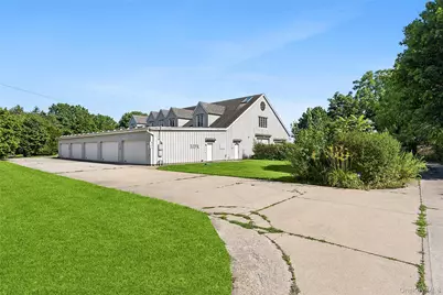 1450 Sound Avenue, Mattituck, NY 11952 - Photo 4