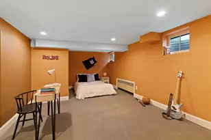 215 N Brookside Ave, Freeport, NY 11520 - Photo 10