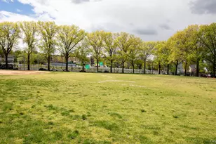 141-39 Union Tpke, Flushing, NY 11367 - Photo 10