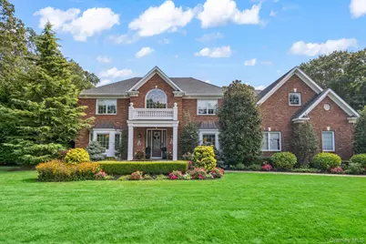 87 Mayfair Road, Nesconset, NY 11767 - Photo 1