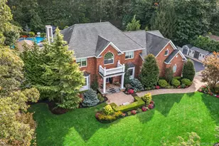 87 Mayfair Rd, Nesconset, NY 11767 - Photo 2