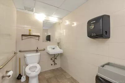 133-47 Sanford Avenue #1E, Flushing, NY 11355 - Photo 16