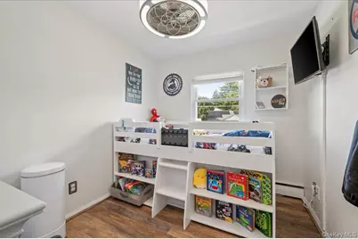 214 Haypath Road, Old Bethpage, NY 11804 - Photo 18