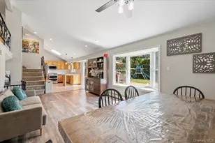 214 Haypath Rd, Old Bethpage, NY 11804 - Photo 14