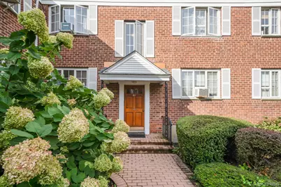 44 Nathan Hale Drive #58A, Huntington, NY 11743 - Photo 1