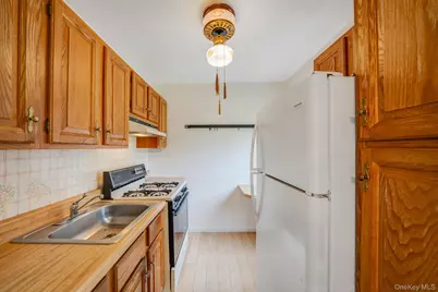 44 Nathan Hale Drive #58A, Huntington, NY 11743 - Photo 12