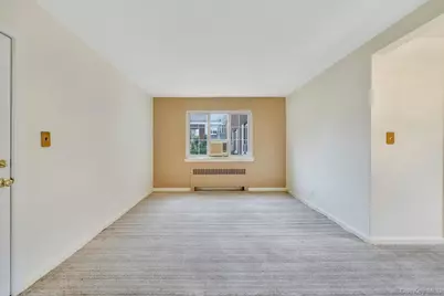 44 Nathan Hale Drive #58A, Huntington, NY 11743 - Photo 8