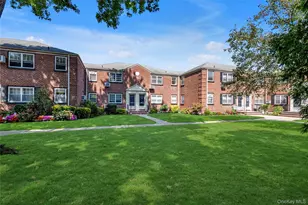 211-11 73 Ave, Bayside, NY 11364 - Photo 10