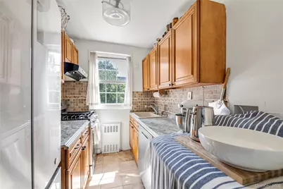 211-11 73 Avenue #B, Bayside, NY 11364 - Photo 6