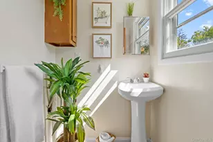 8 Coldenham Rd, Walden, NY 12586 - Photo 18