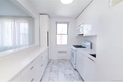 1 Sadore Lane #5A, Yonkers, NY 10710 - Photo 6
