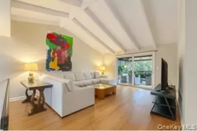 6 Adele Boulevard, Spring Valley, NY 10977 - Photo 4