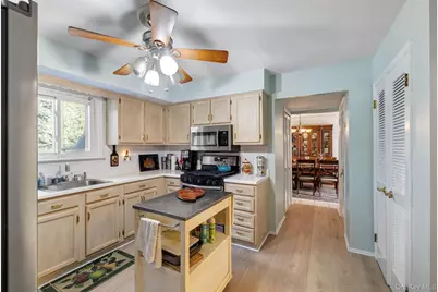 2 Mohican Road, Newburgh, NY 12550 - Photo 4