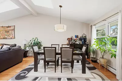 8 Duke Place, Glen Cove, NY 11542 - Photo 8