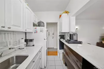 35-05 72nd Street #3G, Jackson Heights, NY 11372 - Photo 1