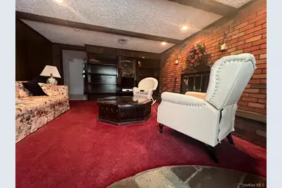 614 Bond Court, Merrick, NY 11566 - Photo 26