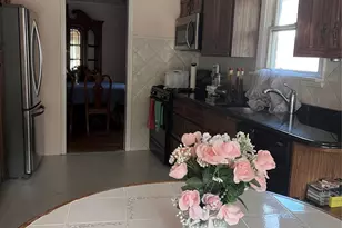 614 Bond Ct, Merrick, NY 11566 - Photo 10