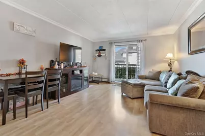 138 Beach 125th Street #3C, Rockaway Park, NY 11694 - Photo 1