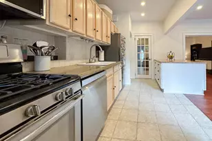 21-14 45th St, Astoria, NY 11105 - Photo 14