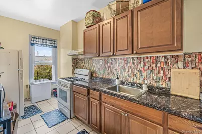 9428 112th Street, Richmond Hill, NY 11419 - Photo 14