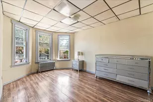 94-28 112th St, Richmond Hill, NY 11419 - Photo 12