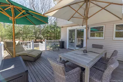 6 Bayview Terrace, Hampton Bays, NY 11946 - Photo 34