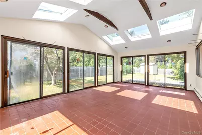 42 Oakledge Drive, East Northport, NY 11731 - Photo 8