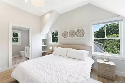 16 Pin Oak Lane, Westhampton Beach, NY 11978 - Photo 20