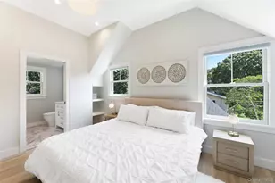 16 Pin Oak Ln, Westhampton Beach, NY 11978 - Photo 20