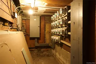 3717 Bronxwood Ave, Bronx, NY 10469 - Photo 20