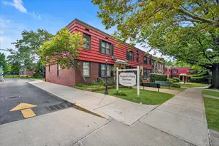 134-08 Jewel Ave, Flushing, NY 11367 - Photo 2